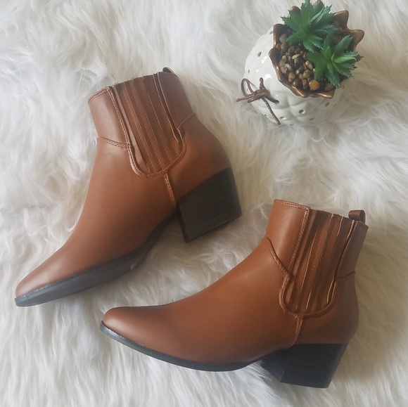 LAST//JUST MY TYPIST IN WHISKEY BOOTIES - Picture 2 of 6